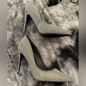 Steve Madden Rhinestone Pumps